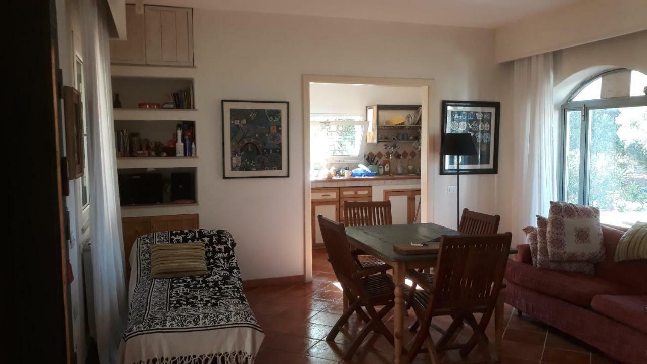 Sol Invictus Est Villa Serranova Bagian luar foto