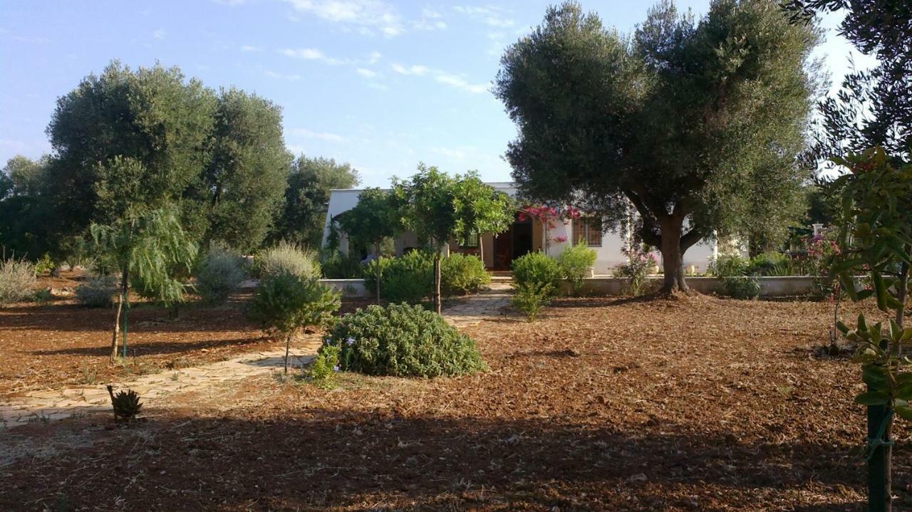 Sol Invictus Est Villa Serranova Bagian luar foto